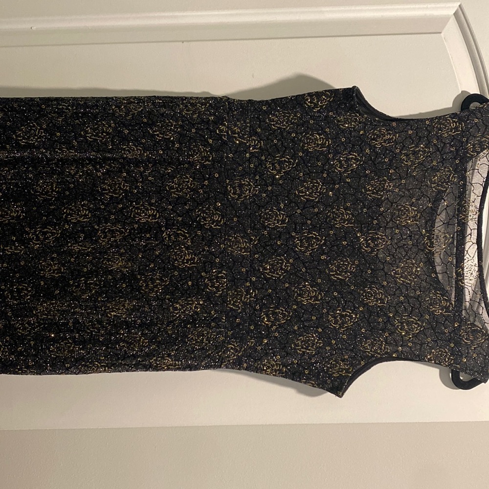 Size 1x Woman’s Mermaid shaped Dress!